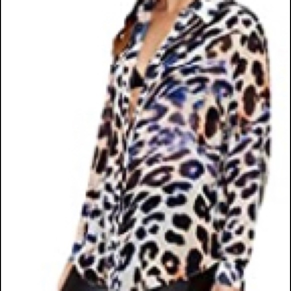 Tops - Blue black white cheetah blouse